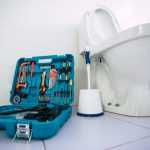 Basic Toilet Troubleshooting Problems and When You Need to Call a Licensed Plumber